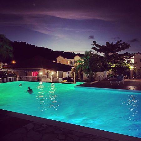 شقة Superbe Studio De Standing A 800M De La Mer Des Caraibes Le Hameau De Beauregard Sainte Anne المظهر الخارجي الصورة